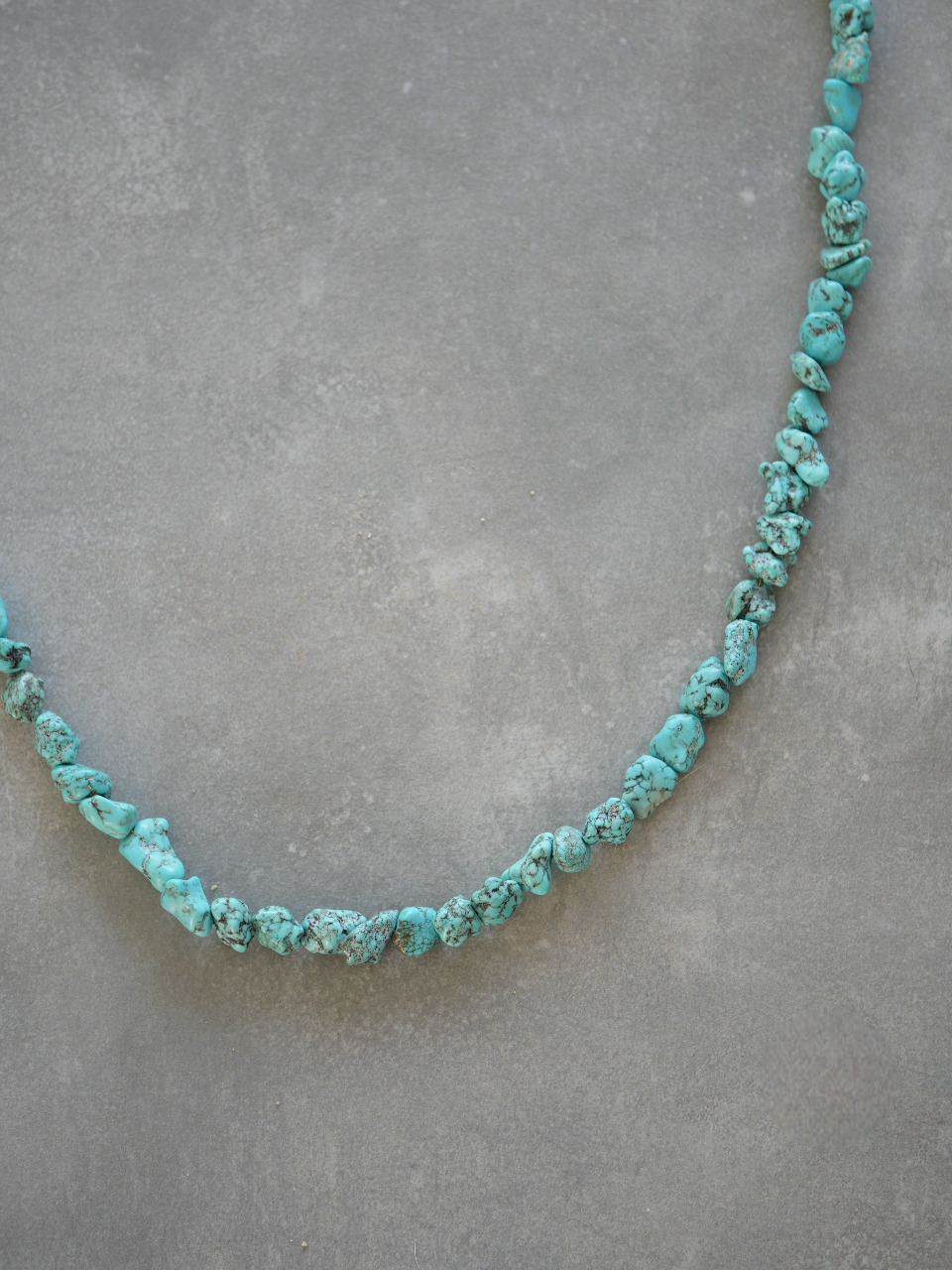 Collier sautoir en pierres naturelles