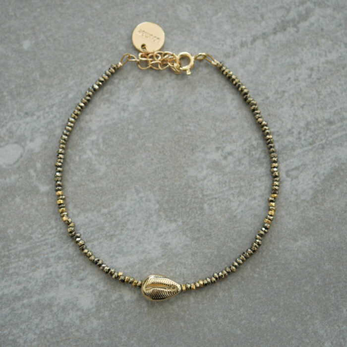 Bracelet fin en pierres naturelles et perle plaquée or 3 microns