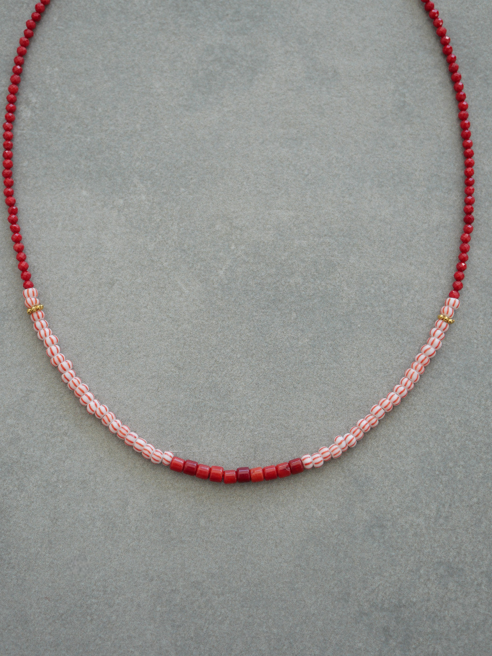 Collier en pierres naturelles